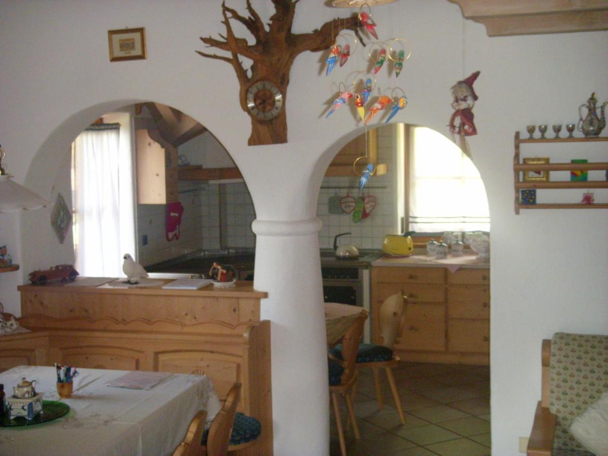 Albergo Garni' Laura Baselga di Pinè المظهر الخارجي الصورة