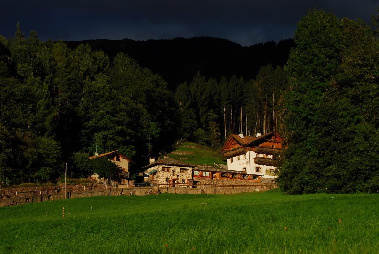 Albergo Garni' Laura Baselga di Pinè المظهر الخارجي الصورة